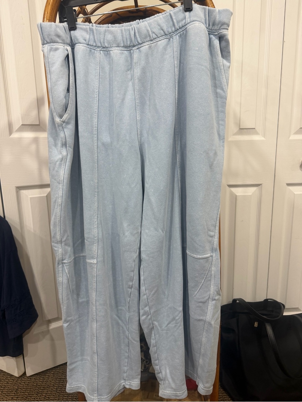 Aerie Street Trouser in Cloud Wash - Picture 3 of 5